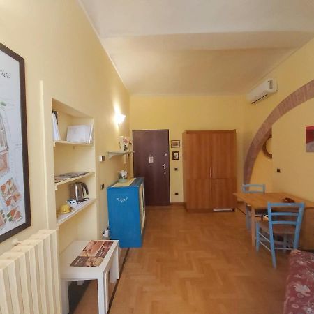 Mae Albenga Suites Екстер'єр фото