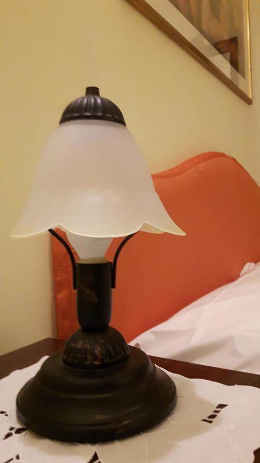 Mae Albenga Suites Екстер'єр фото