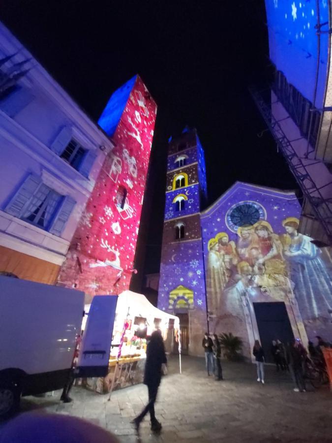 Mae Albenga Suites Екстер'єр фото